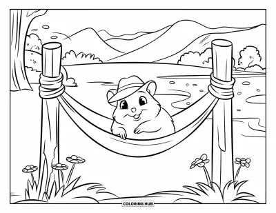 Desenho de Hamster para Colorir para Crianças: Um hamster com um chapéu minúsculo descansa em uma rede amarrada entre dois postes, cercado por flores