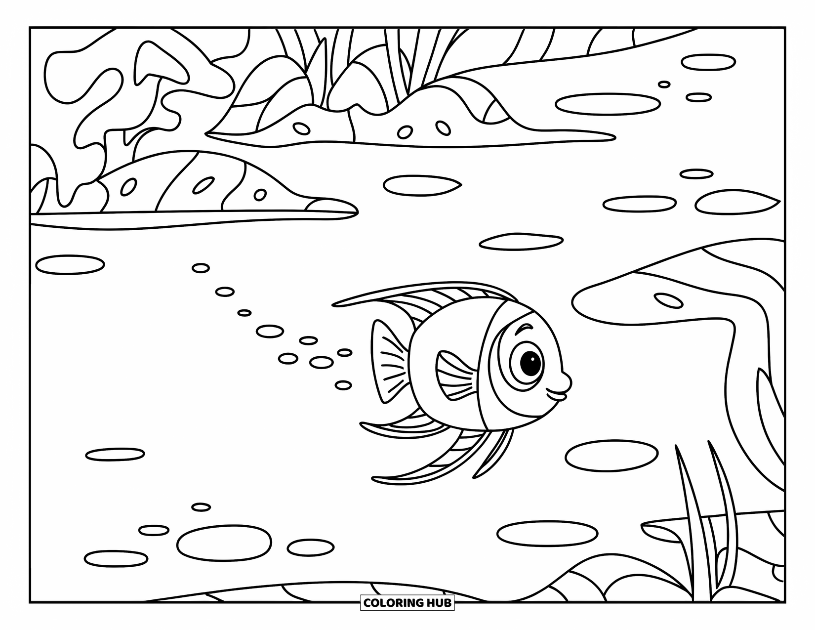 Disegno di pesce da colorare per bambini: Un minuscolo pesce angelo nuota nell'acqua, seguendo una scia di piccole bolle