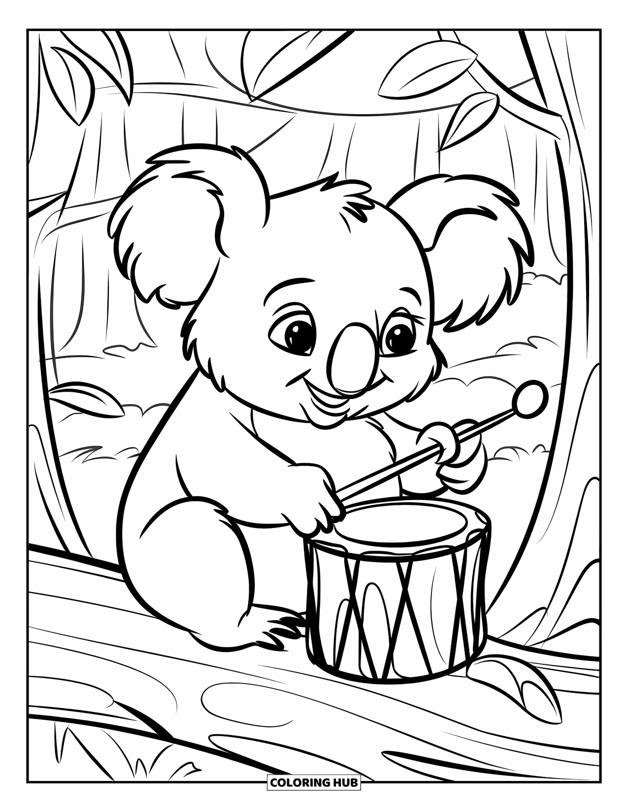 Koala Kleurplaat voor Kinderen: Een vrolijke koala speelt op een klein trommeltje op een boomstam, omringd door een vredig bos