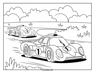 Dibujo de coches de carreras para colorear para niños: Un coche lidera mientras otro lo persigue en una pista rodeada de campos de césped