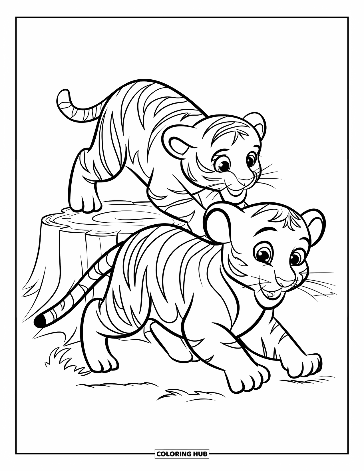 Dibujo para colorear de tigre bebé para niños: Dos cachorros de tigre se persiguen alrededor del tronco de un árbol en el bosque