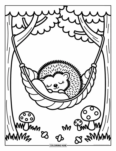 Coloriage de hérisson pour adultes : Un hérisson se love dans un hamac de feuilles entouré de champignons et de glands