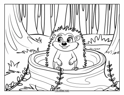 Coloriage de hérisson pour enfants : Un hérisson au sourire chaleureux se repose dans un tronc enveloppé de lianes forestières