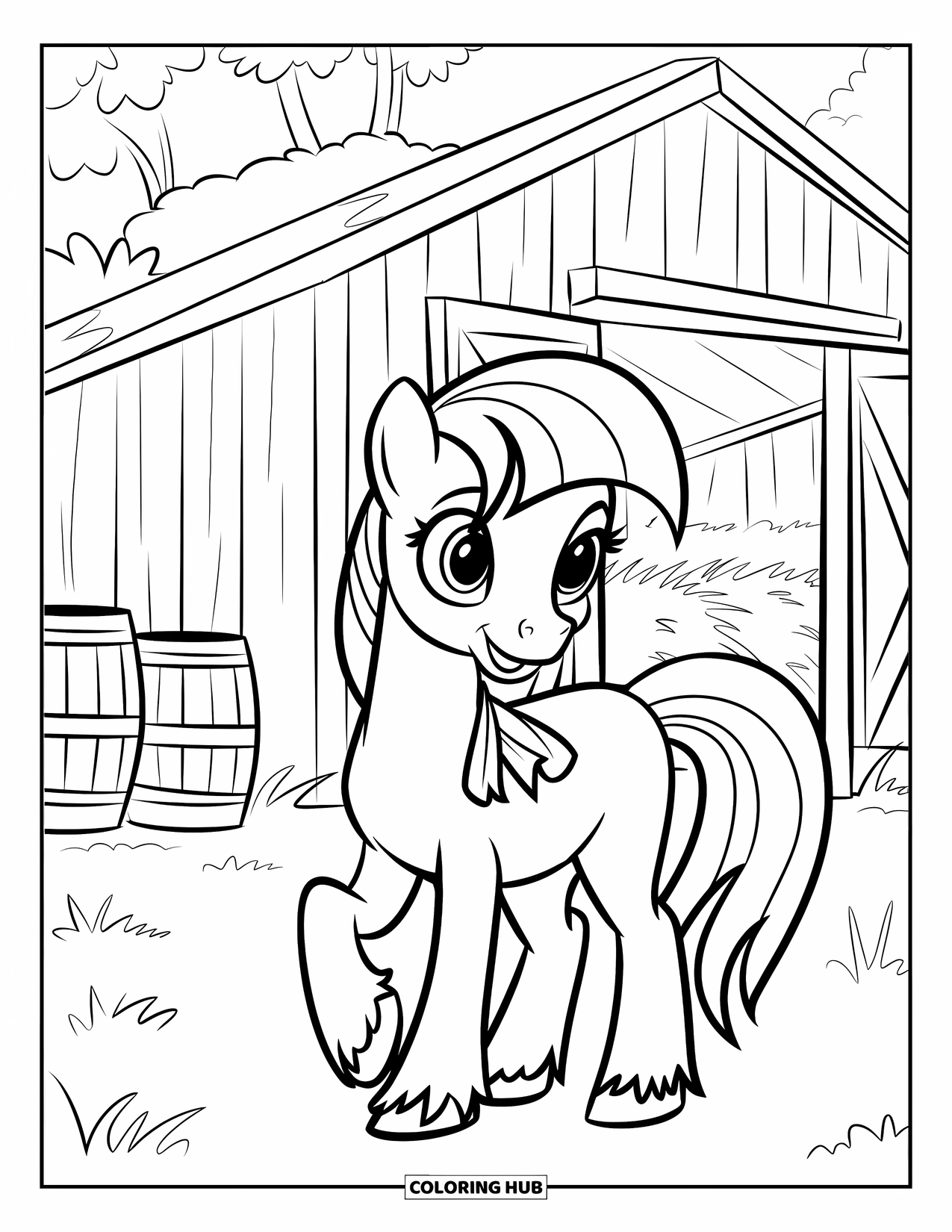 Coloriage de poney pour enfants : Un poney avec un ruban se tient près d’une grange avec des barils et de l’herbe