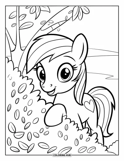 Coloriage de poney pour enfants : Un adorable poney avec un cœur sur le pelage passe la tête derrière un buisson feuillu