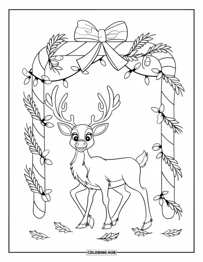 Coloriage de rennes pour enfants : Un renne se tient sous une arche de canne en sucre d'orge entourée de feuilles de pin