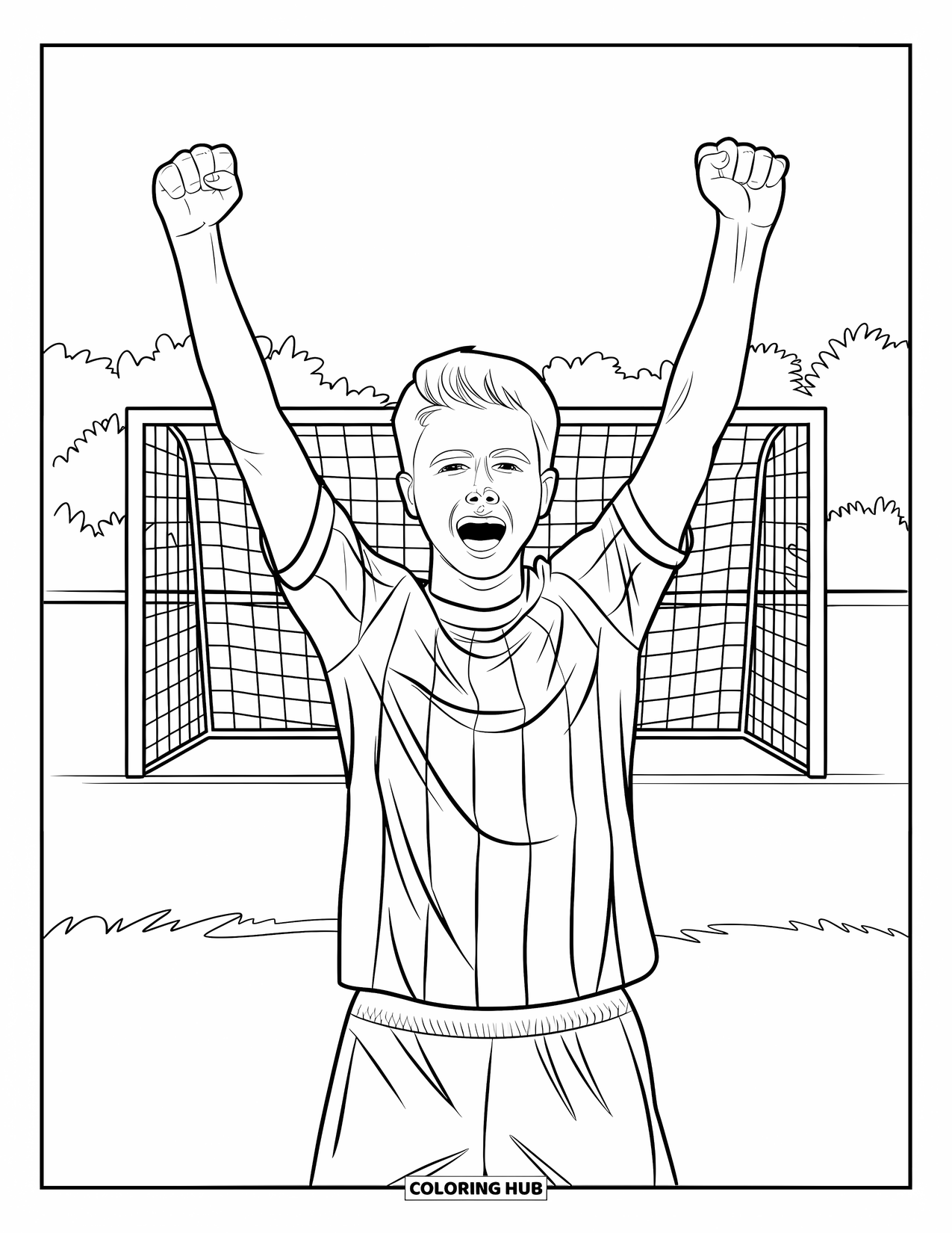 Desen de colorat cu fotbal pentru copii: Un adolescent într-un tricou dungat sărbătorește un gol cu brațele ridicate pe terenul de fotbal