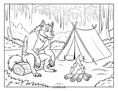 Werwolf-Ausmalbild für Kinder: Ein Werwolf entspannt sich auf einem Baumstamm mit Zelt und Lagerfeuer zwischen hohen Bäumen