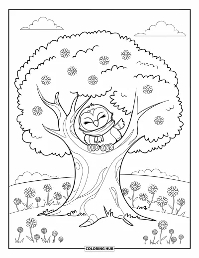 Baby-Eulen-Ausmalbild für Kinder: Ein Baby-Eulen-Küken mit Schal entspannt in einem Baum bei Blumen und Wölkchen