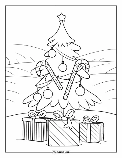 Coloriage de sapin de Noël pour enfants : Un sapin avec des cannes en sucre d'orge et des cadeaux à motifs dans un décor de collines enneigées