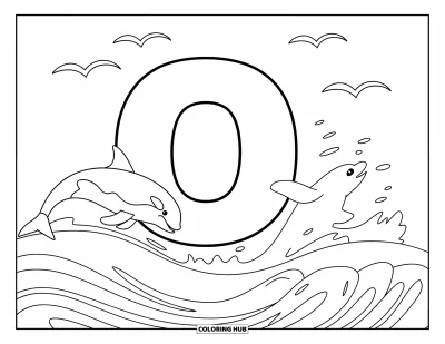 Coloriage de la lettre O pour enfants : La lettre O flotte dans l'océan avec un orque qui saute tout près