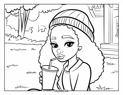 Dibujo de chicas negras con afro para colorear para niños: Una chica relajada con gorro toma un batido sentada en el pasto