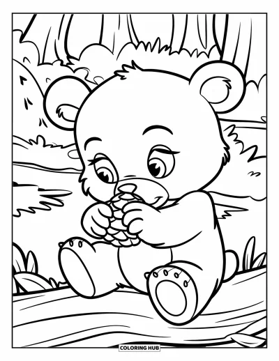 Bärenbaby-Ausmalbild für Kinder: Ein Bärenbaby beschnuppert einen Tannenzapfen, während es auf einem Baumstamm im Wald sitzt