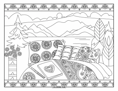 Coloriage rose pour adultes : Une literie fleurie avec un journal et un stylo donnant sur des montagnes et de l'eau