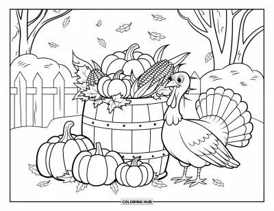 Coloriage de dinde de Thanksgiving pour enfants : Une dinde sourit près d'un tonneau de récolte et d'une clôture couverte de feuilles qui tombent