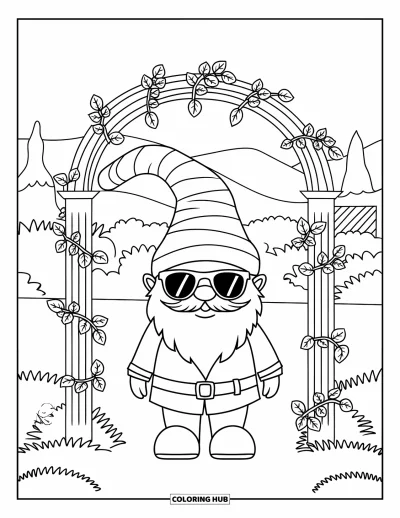 Desenho de gnomo de verão para colorir para adultos: Um gnomo passeia por um arco de jardim coberto de hera e flores de verão