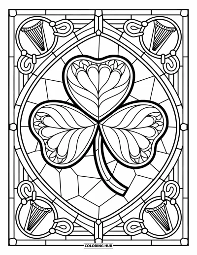 Coloriage de trèfles pour adultes : Un trèfles en vitrail bordé de harpes et de volutes